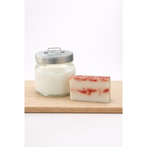 Savon Jardin de Roses au lait d'&acirc;nesse - Bois de h&ocirc;, geranium rosat et palmarosa, parfum floral - Peaux normales &agrave; sensibles